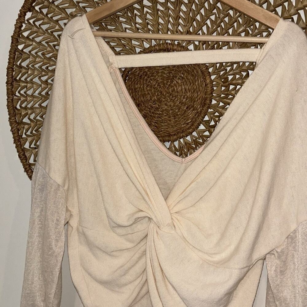 Bibi cream long sleeve sweater size large - Picture 3 of 5